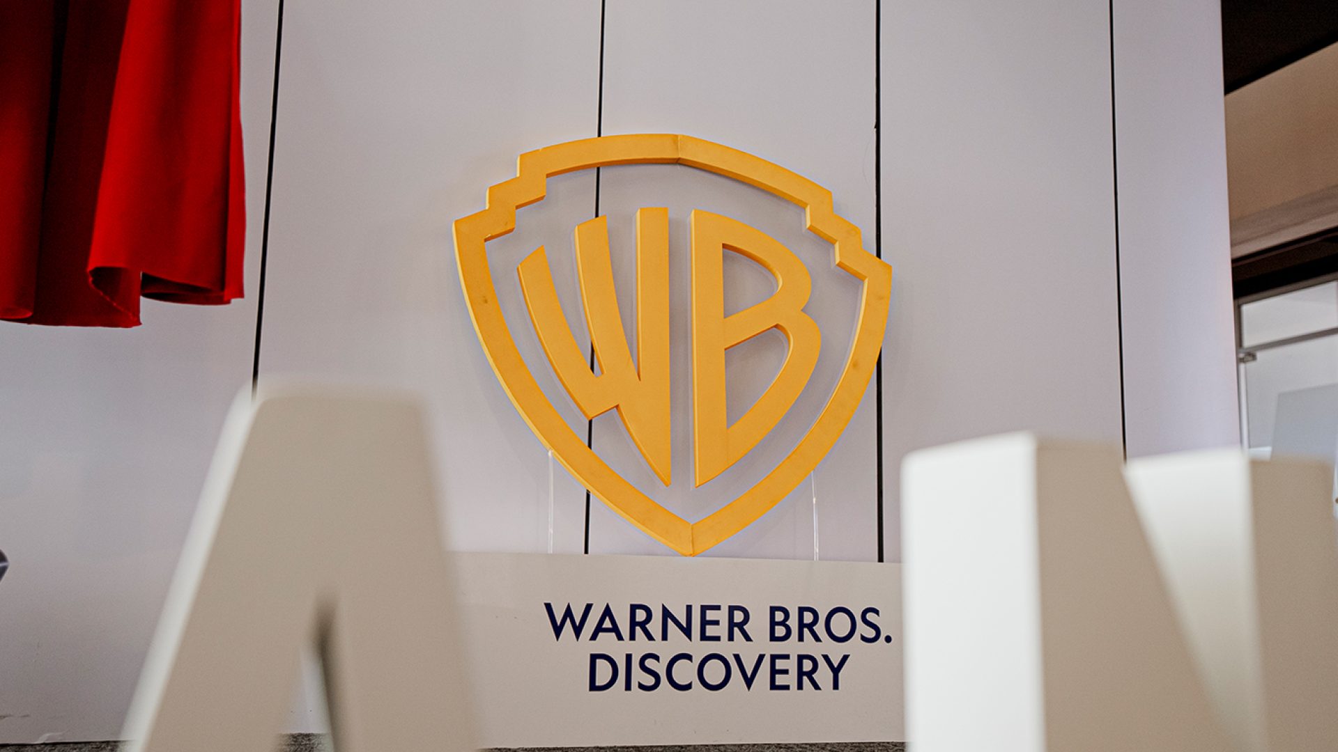 CuatroCoronas_WarnerBros_BenefitsDay_04